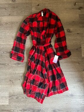 NWT XS/S Stars Above Red Black Plaid Cozy Flannel Bath Robe‎ with Pockets